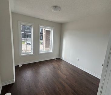 For Lease - 89 Blue Pond Drive, Brampton, Ontario - Photo 6