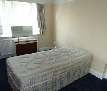 Branksome Way, Kenton, HA3 - Photo 3