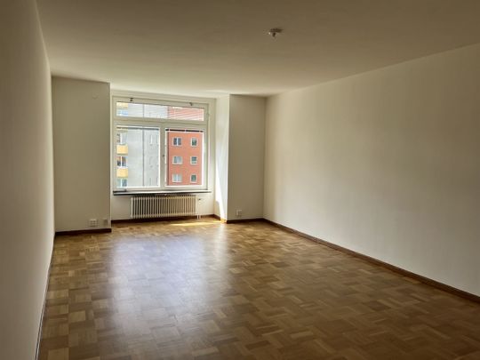 Ängkärrsgatan 3:a med balkong - Foto 1
