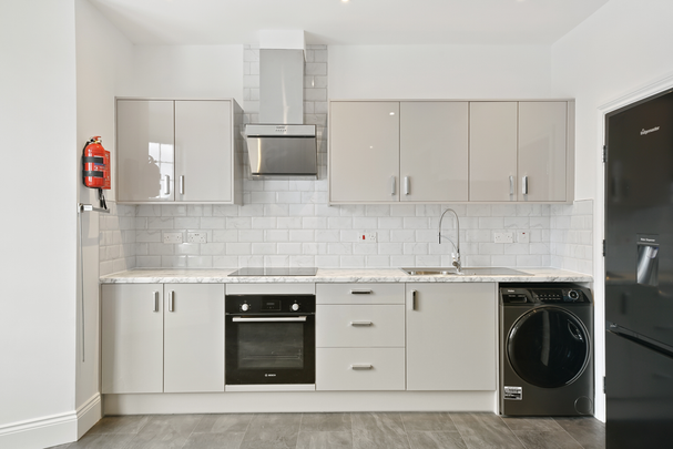 Studio to rent - Photo 1