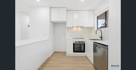 Brand New With Ducted A/C - Photo 3