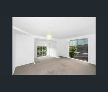 7/2-4 Old Ferry Road, Illawong, NSW 2234 - Photo 3