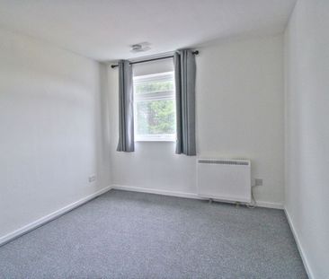 Rotunda Road, Eastbourne, BN23 6LG - Photo 6