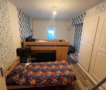 Location Appartement 5 pièces 112m² - Photo 5