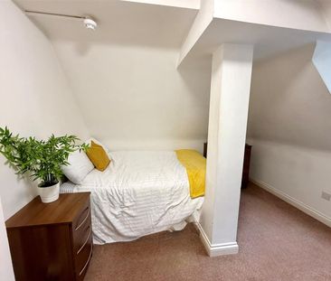 Cumberland Street, Bristol - Photo 2