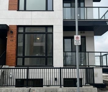 For Lease - 10 Steckley House Lane Unit# 108, Richmond Hill, Ontario - Photo 1