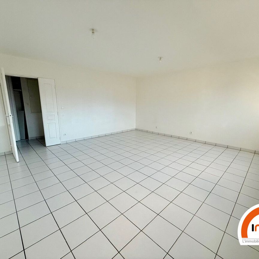 Location Appartement 5 pièces 116m² - Photo 1