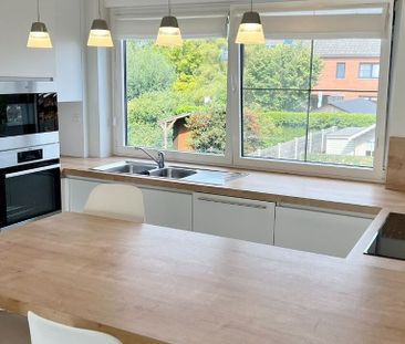 Woning te huur in Ieper voor € 825 met 3 slaapkamers - Photo 2