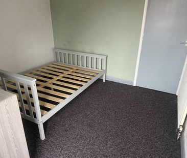 1 Bed Flat, Stretton Road, LE3 - Photo 4