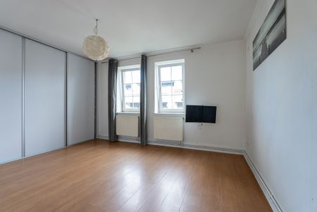 Przestronny dom na dużej działce – Osiedle Biała - Zdjęcie 4