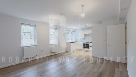 Modern Two Double Bedroom – High Barnet EN5 5TY - Photo 3