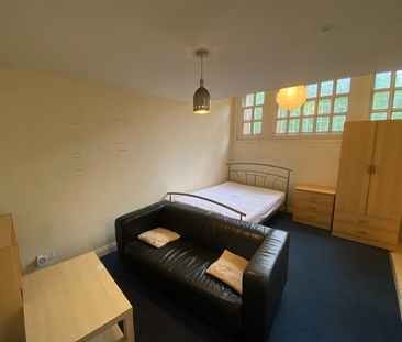 Studio to rent - Photo 3 | Rentumo