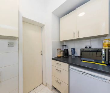 Fitzjohns Avenue, Hampstead, London, NW3 - Photo 6