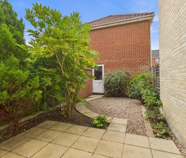 1 bedroom in a house share to rent - Photo 6