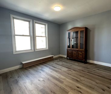 For Lease - 220-222 King Street Unit# Upper (A), Welland, Ontario - Photo 1