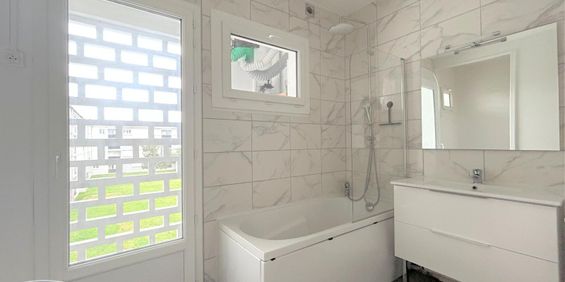 Location Appartement 4 pièces 90m² LIBOURNE 33500 - Photo 3