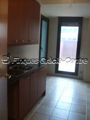 Piso de alquiler en Carrer Pedrissos, Espai Tolra - Els Pedrissos - Can Carner - Photo 1