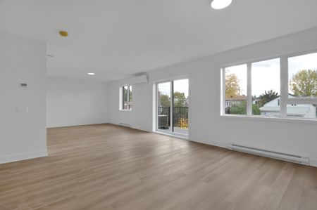 Rue Cousineau, H7G 3J3, Laval - Photo 2