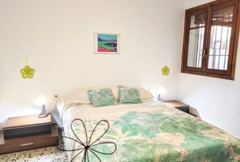 Carrer Miguel Hernández, Paterna, Valencian Community 46980