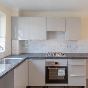 Hempstead Road, Haverhill - Photo 2
