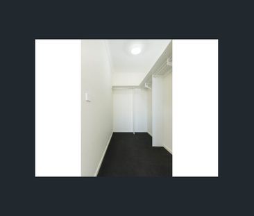 16 Huckleberry Street, Point Cook, Vic 3030 - Photo 1