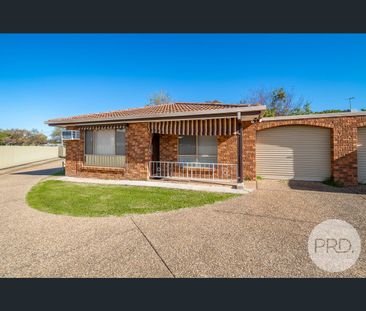 3/6 Wewak Street, Ashmont, NSW 2650 - Photo 1