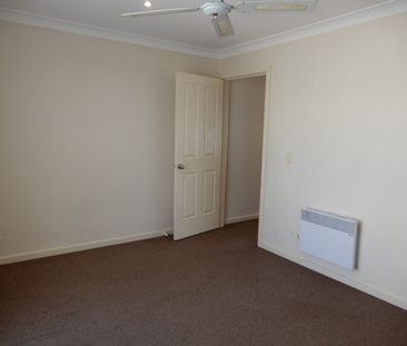 Ideal Location - Photo 2