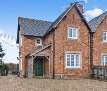 2 bedroom semi-detached house to rent - Photo 6