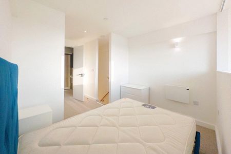 1 bedroom Flat To Let Total Size: 410 SQ FT - Photo 4