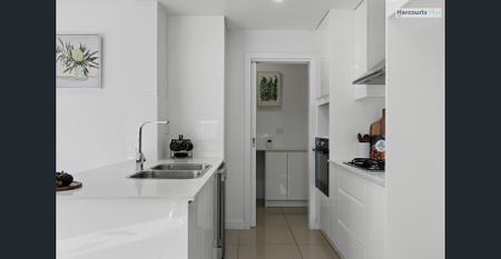 Contemporary Living by the Coast! - Photo 3