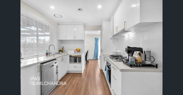 6 Ashdale Court, Hampton Park, Vic 3976 - Photo 1