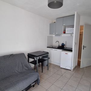 Location Appartement 1 pièce 17m² CASTELNAU LE LEZ 34170 - Photo 2
