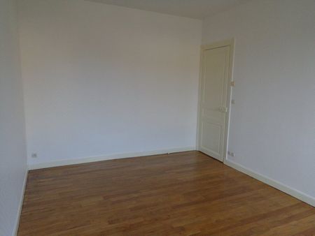 RUE ANTOINE GOUSSIEZ, Reims - Photo 4