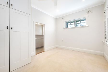 Character Home with North Facing Garden - Photo 2