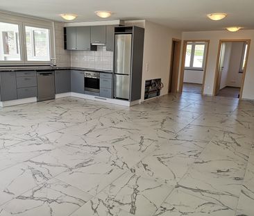 Magnifique appartement de 4,5 pièces avec terrasse et véranda, jard... - Photo 6