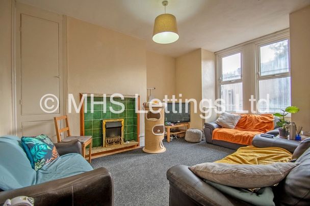 Flat A, Regent Lodge, 2 Grosvenor Road, Leeds, LS6 2DZ - Photo 1