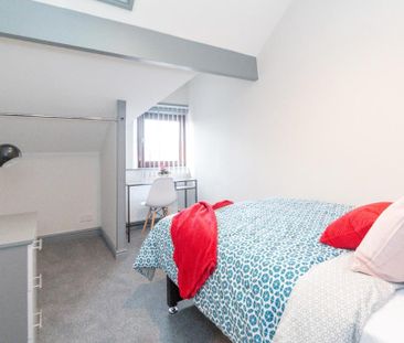 1 bedroom in a house share to rent - Photo 5