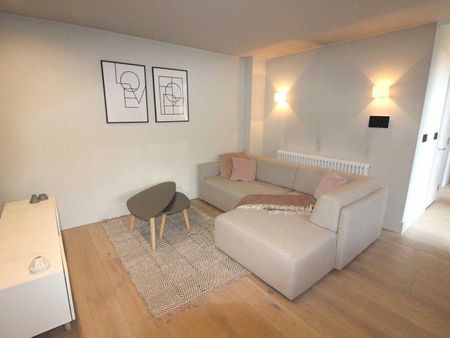 3 bedroom townhouse to rent - Photo 2