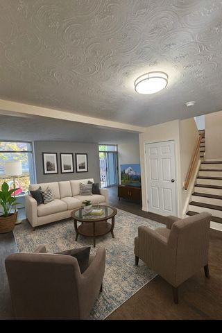 For Lease - 3 Lexington Avenue Unit# 64, Toronto, Ontario - Photo 2