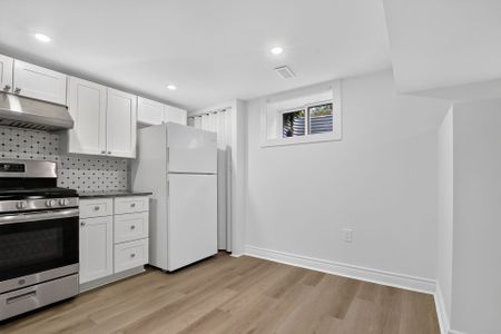 For Lease - 971B Blythdale Road, McKellar Heights - Glabar Park and Area, Ontario - Photo 5