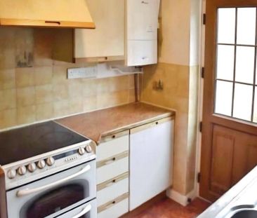 3 bedroom terraced house to rent - Photo 5