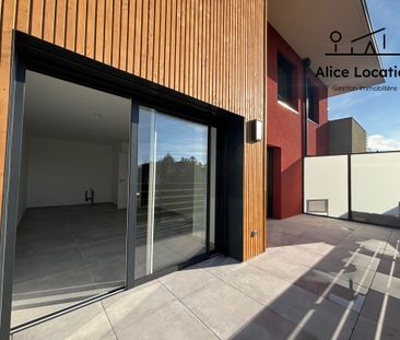 Location Appartement 2 pièces 42m² THONON LES BAINS 74200 - Photo 6