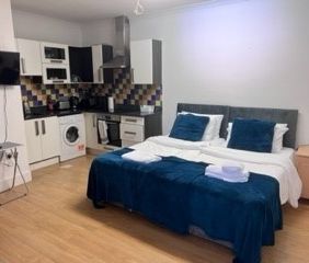 Studio Flat, Lowbrook Road, IG1 - Photo 4