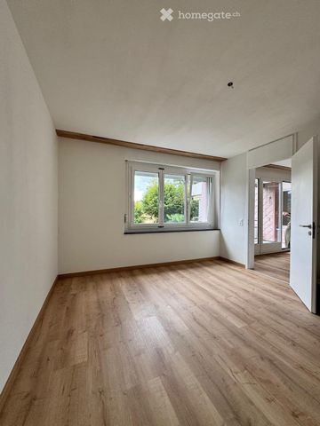 Komplettsanierte 4.5-Zimmerwohnung in Regensdorf - Photo 2
