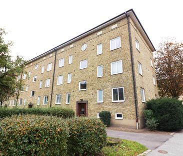 Artillerigatan 13A - Foto 3