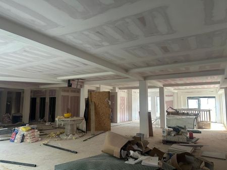 3 bedroom apartment to rent - Photo 2