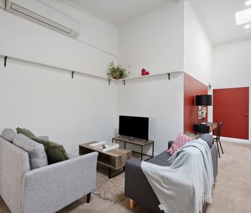 FULLY FURNISHED – Low Maintenance Living in a Fantastic Bendigo Loc... - Photo 3