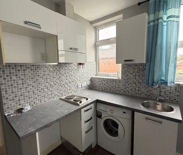 Studio Flat, Cherry Orchard Road, CR0 - Photo 3