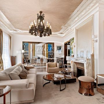 Appartement • Chaillot - Photo 1