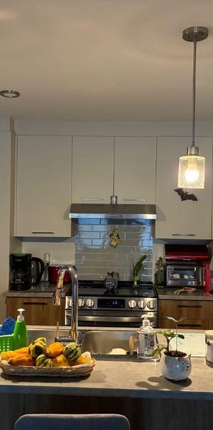 A louer 1re décembre 3 1/2 a Magog - Photo 1